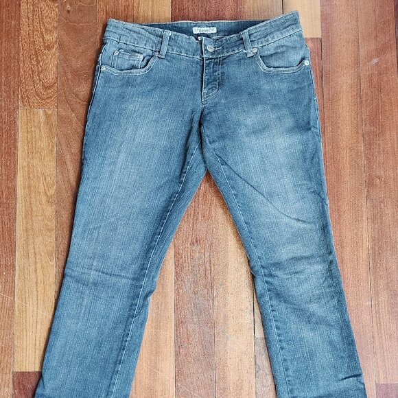 Forever 21 Gray Straight Leg Jeans Size 7 - Picture 5 of 16